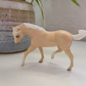 Breyer Stablemates Country Wagon Palomino Appaloosa Mold Horse